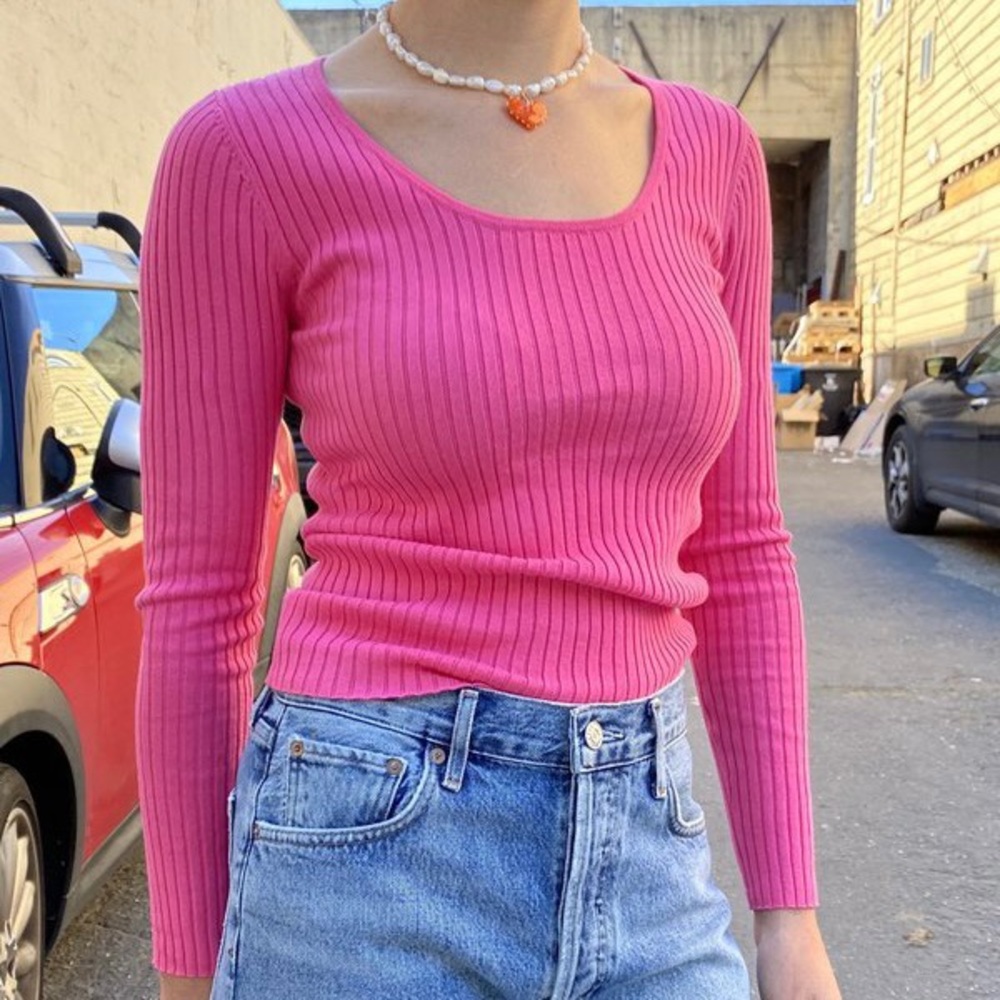 Lisa Says Gah Rolla’s Classic Rib Sweater in Hot Pink